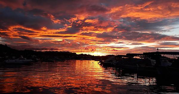 Foça'da gün batımı... 