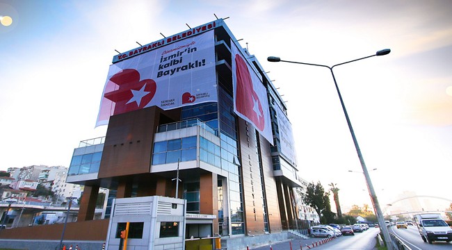 2022/01/1641215136_bayrakli_icin_tanitim_atagi_Izmir-in_kalbi_bayrakli_-1.jpg