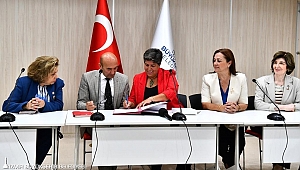 Başkan Soyer, kadınlar için bir günde üç protokole imza attı 