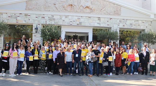 Foça'da Türk Lions Vakfı'ndan 100 Öğretmene Geleceğin Öğrenme Programı 