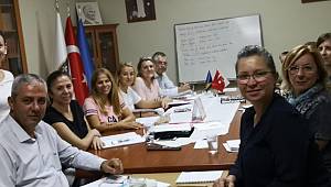 İzmir'de Boşnakça bilmeyen Boşnak Kalmasın 