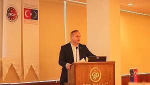 Liderlik Eğitimine Üniversitelilerden Yoğun İlgi 