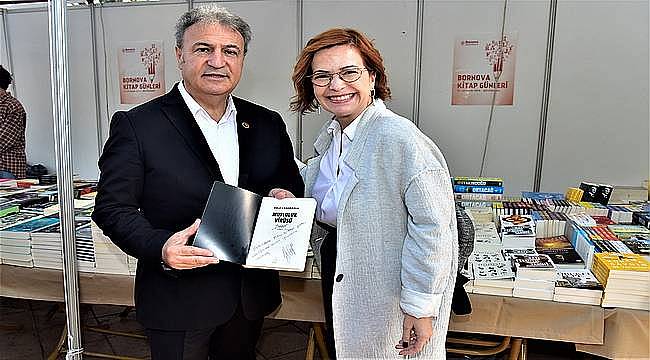 "Mutluluk Virisü" Bornova Kitap Günleri'nde... 