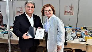 "Mutluluk Virisü" Bornova Kitap Günleri'nde... 