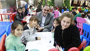 Başkan Uygur'dan öğrencilere tatil hediyesi 