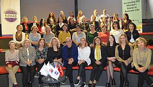 İş kadınları liderliği öğrenecek 