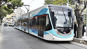İzmir'e alınacak 22 tramvay aracı için ihale yapıldı