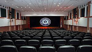 Sanatseverlerin Kasım'da buluşma adresi AKM olacak 