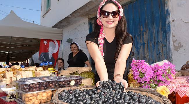 Torbalı zeytinini festivalle tanıttı  