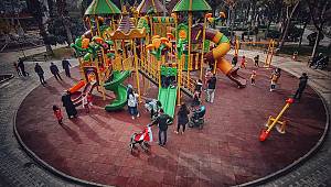 Başkan Aksoy'dan çocuklara yeni yıl hediyesi  