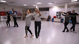 Bayraklı'da Latin rüzgarı  