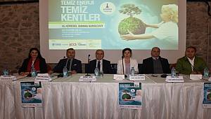 Ekonomi Gazetecileri Derneği Küresel Isınma Kurultayı İzmir'de yapıldı 
