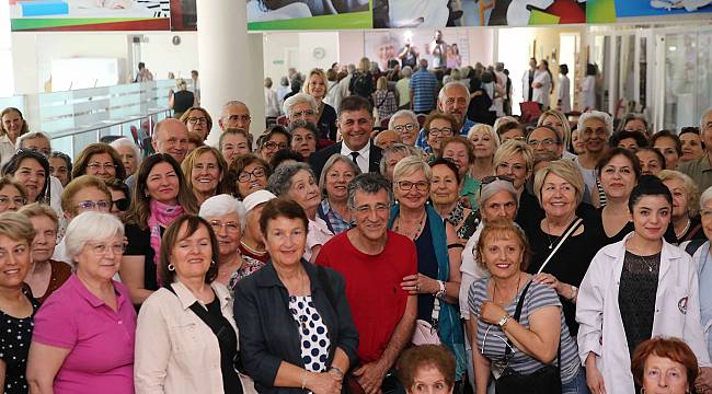 Karşıyaka'nın çınarları sanat kurslarında buluşuyor  