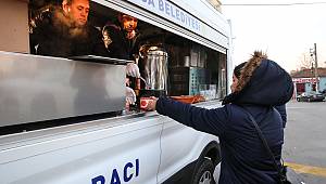 Bucalı öğrencilerin içi anne çorbasıyla ısınıyor 