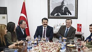 CHP Konak'tan Batur'a ziyaret     