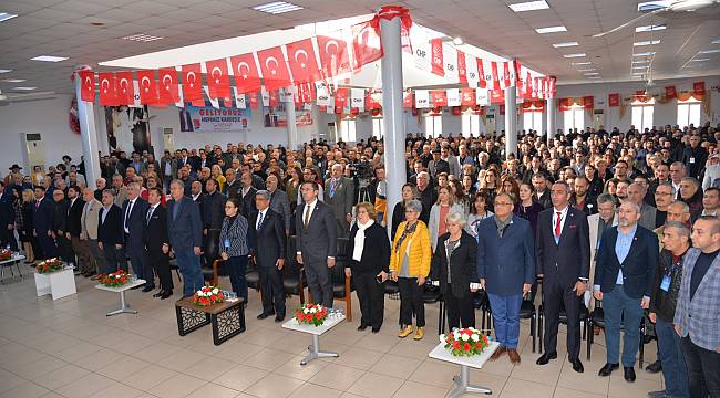 CHP Menemen İlçe Kongresi gerçekleşti 
