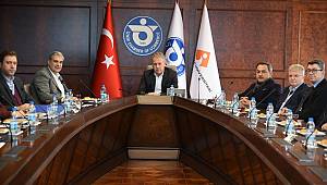 Özgener: Alsancak Limanı biran evvel RORO'ya açılmalı