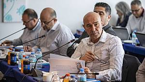 İzmir'in başkanları Menderes'te toplandı 