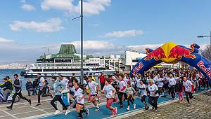 İZMİR SEVDİĞİNE KOŞTU