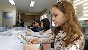 Minikler kendi öykülerini yazdı 