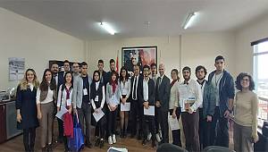 TURİZMCİLER TURİZM FAKÜLTESİ ÖĞRENCİLERİYLE KARİYER ZİRVESİ'NDE BULUŞTU 