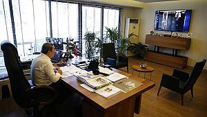 Başkan Batur, Konak'ın raporunu video konferans ile aldı