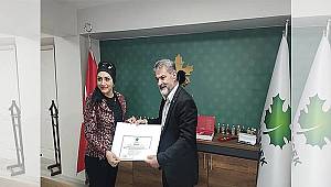 Gelecek Partisi İzmir İl Kadın Kolları Selda Eren'e emanet