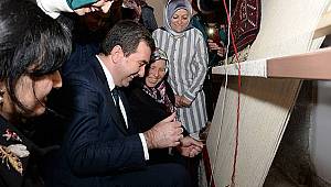 İlk ilmek Başkan Koştu'dan