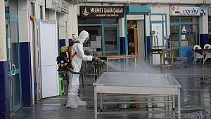 İzmir Balık Hali dezenfekte edildi 