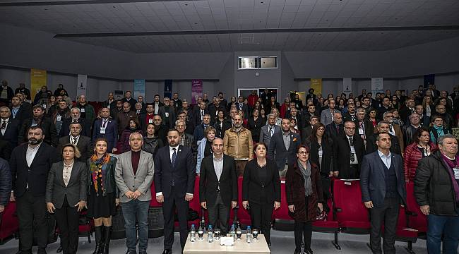 İzmir Kent Konseyi'nin yeni başkanı Seniye Nazik Işık oldu 