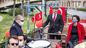 İzmir 23 Nisan'da tek yürek oldu