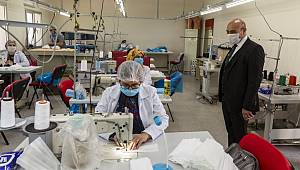 İzmir Büyükşehir Belediyesi'nden günde 60 bin maske