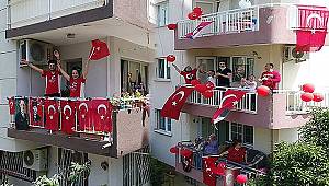 19 Mayıs'ı 'Apartman Festivali' ile kutladılar!