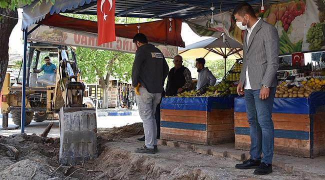 Foça Belediyesi fen işleri çalışmaları sürüyor 