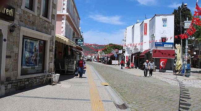 Foça'da 65 yaş üstü ve 20 yaş altı vatandaşlarımızın dikkatine