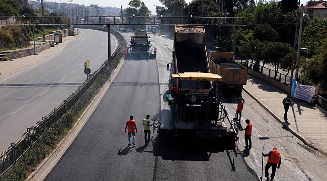 İzmir'de asfalt çalışmaları hafta sonu hız kazanacak 