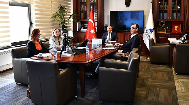 Başkan Soyer Türkiye-Almanya Kardeş Şehirler Konferansı'na katıldı 