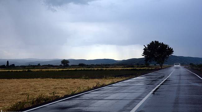 Bergama'da 370 bin metrekarelik yol düzenlemesi yapıldı 