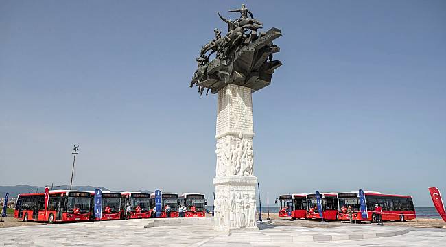 İzmir'de 16 yeni otobüs daha hizmete girdi  