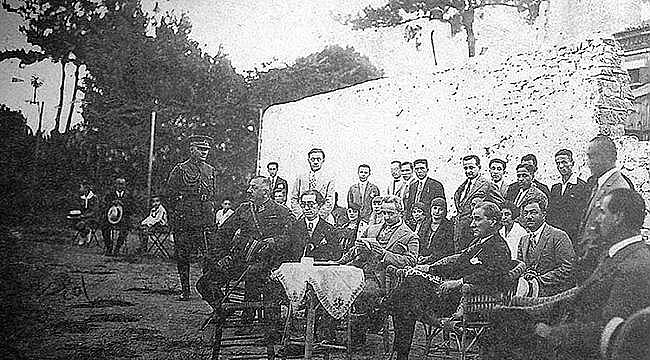 Korona Günlükleri'nde 'Atatürk'ün Adımlarıyla Karşıyaka' anlatılacak 