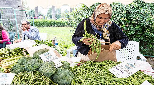 Kültürpark ve Kadifekale üretici pazarları yeniden açılıyor 