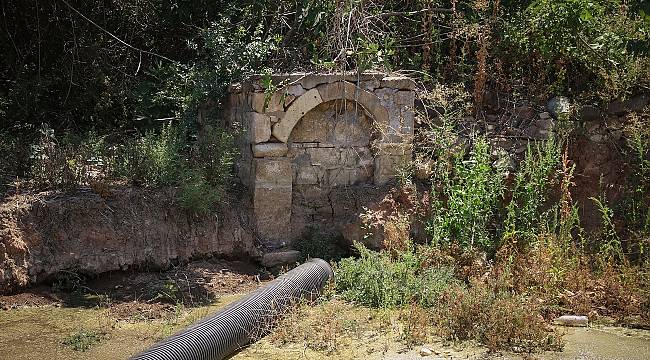 Bergama Bozköy'de tarihi çeşme yeniden hayat buluyor 