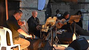 Beşkapılar Kalesi'nde Tango Rüzgarı