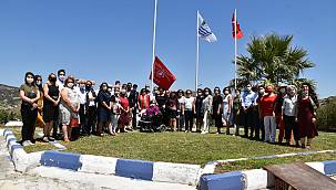 Foça'da ilk engelsiz Kırmızı Bayrak dalgalandı 