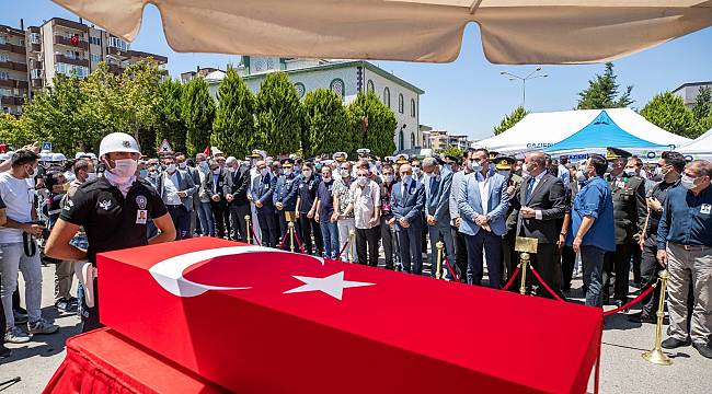 İzmir'in şehidine son görev 