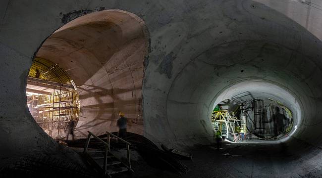 Narlıdere Metrosu'ndaki ikinci tünel üçüncü istasyona ulaştı 