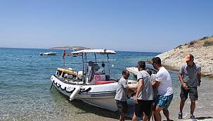 Foça'daki tekne faciasındaki kayıp çocuğun arama çalışmaları sürüyor