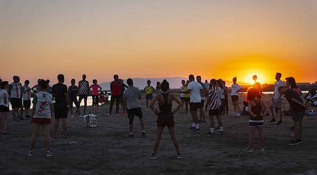 Mavişehir'deki satışa sporlu protesto 