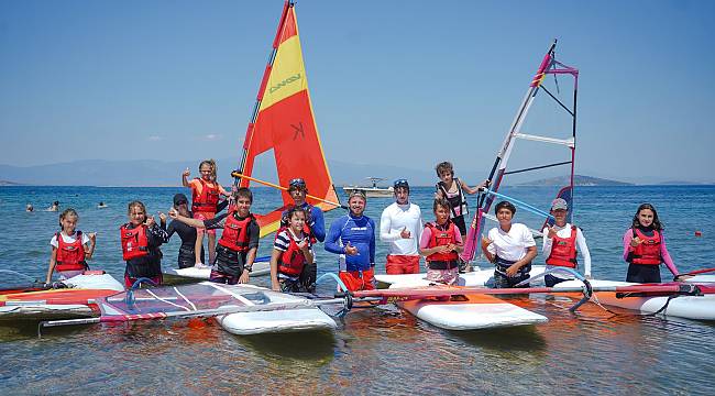 Windsurf Okulu Cunda'da… 