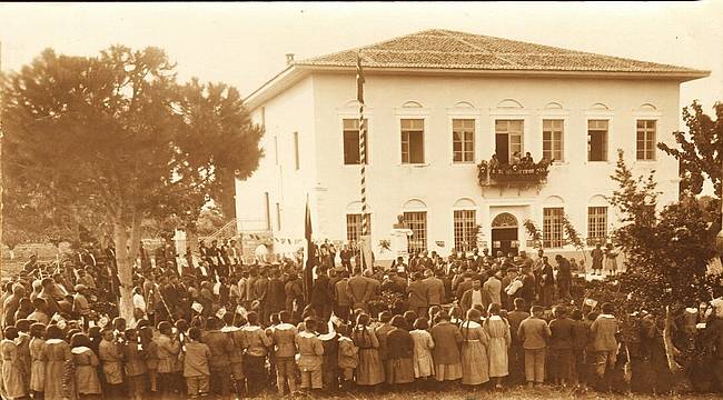  13 Eylül 1922 Türk Ordusu Aliağa'dan Geçti 